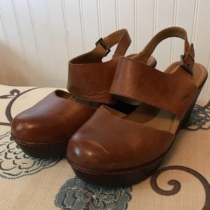 B.O.C. Wedge sandals